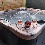 Domki Malcykowka Z Wlasnym Jacuzzi - W Cenie * Zab