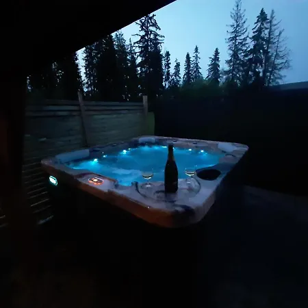 Malcykówka Z Jacuzzi Na Wyłączność *