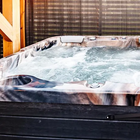 Malcykówka Z Jacuzzi Na Wyłączność Domek alpejski Ząb